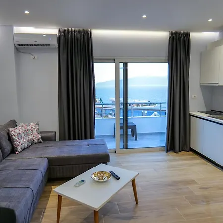 Gjoka Apartments, In Front Of Bougainville Bay Sarandë Exterior foto