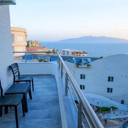 Gjoka Apartments, In Front Of Bougainville Bay Sarandë Exterior foto