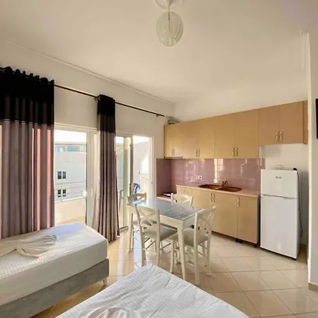 Gjoka Apartments, In Front Of Bougainville Bay Sarandë Zimmer foto